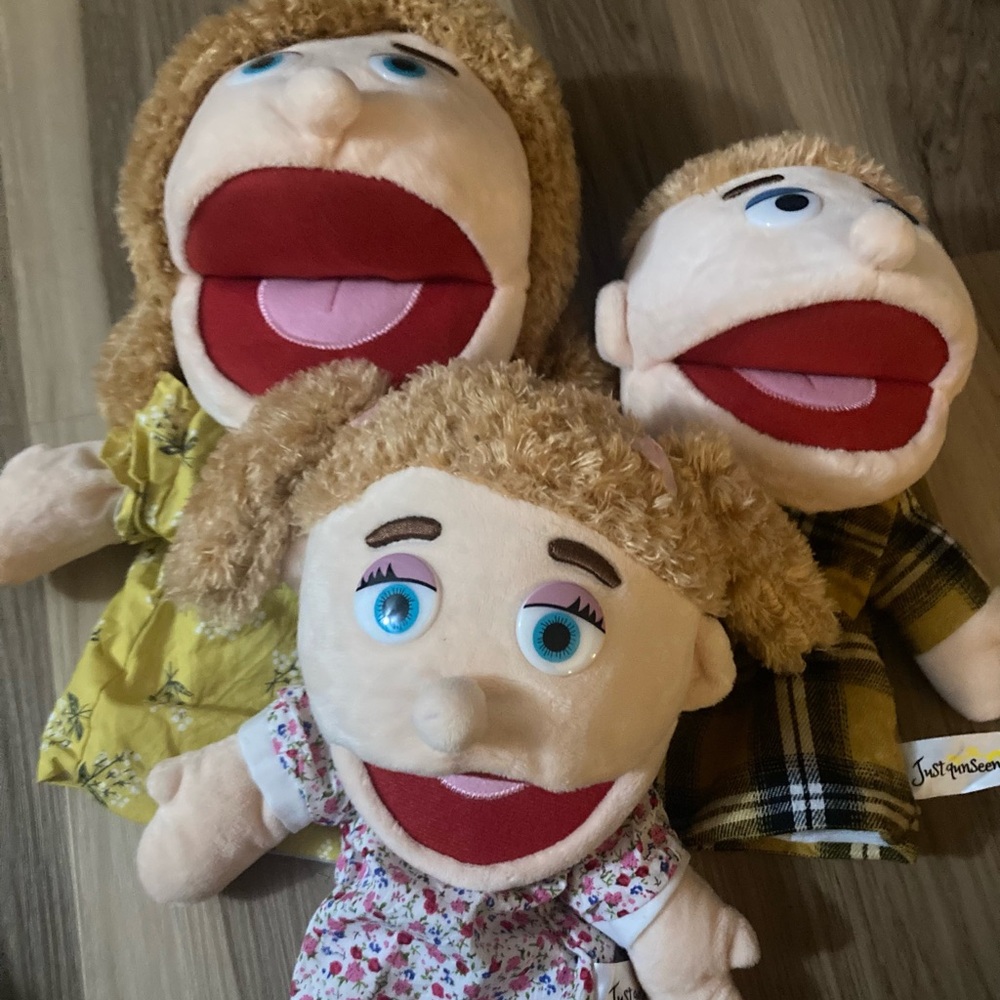 Lot Just Qunseen 2 Girl And Boy Hand Puppets Set Of Three